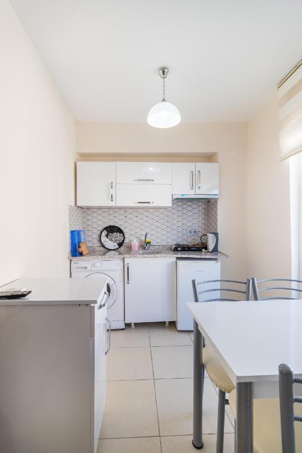 Apartments Near To City Center And Beach Мармарис Екстериор снимка